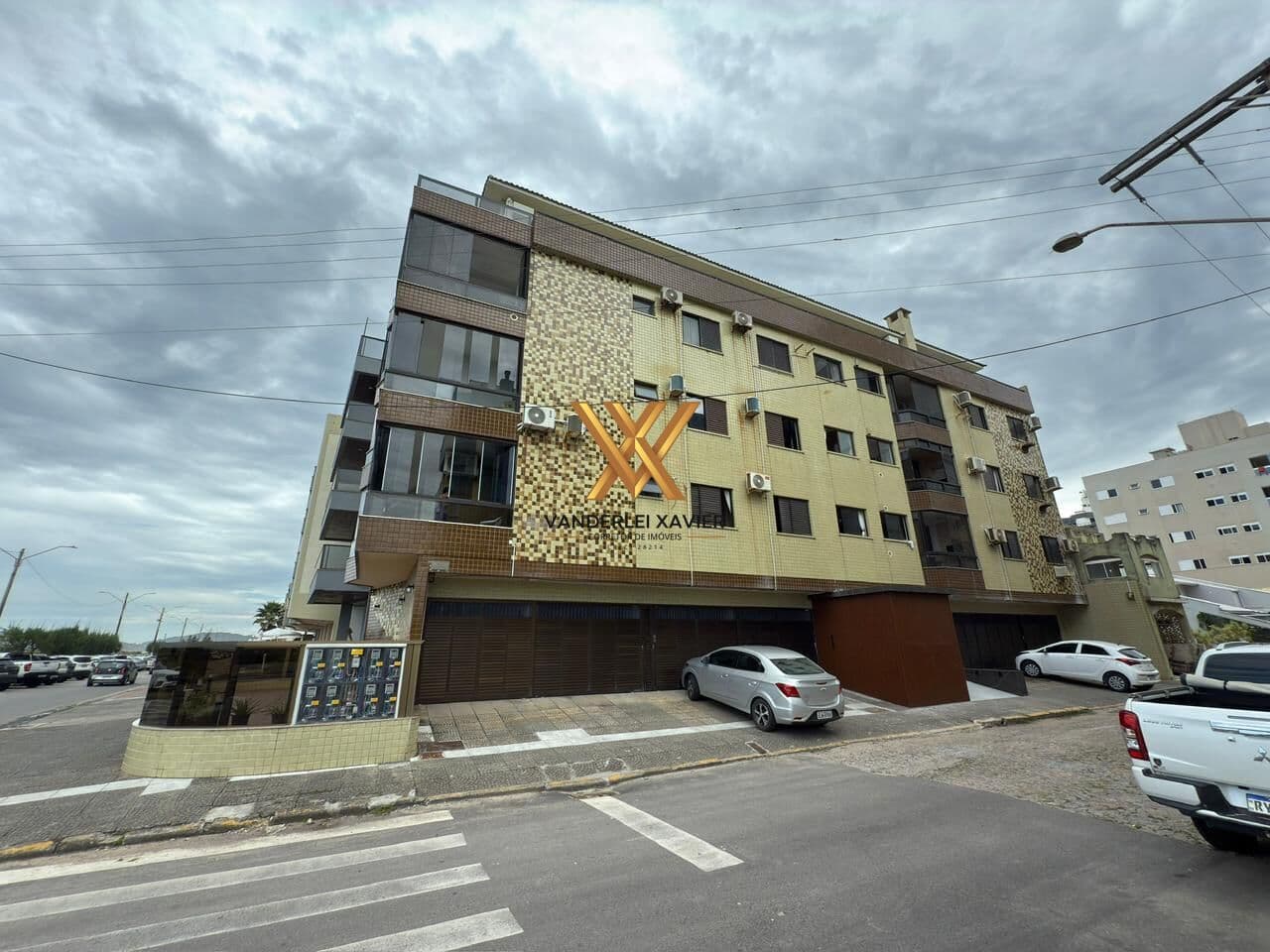 APARTAMENTO A VENDA EM LAGUNA/SC