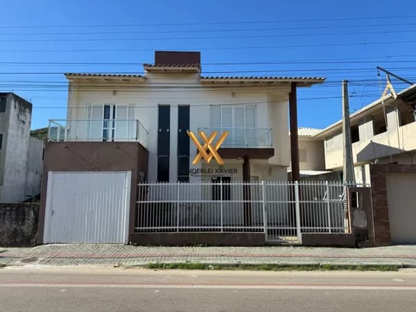 Casa em Laguna - Mar Grosso