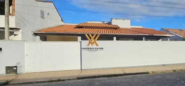 Casa Nova à Venda no Bairro Portinho – Laguna/SC