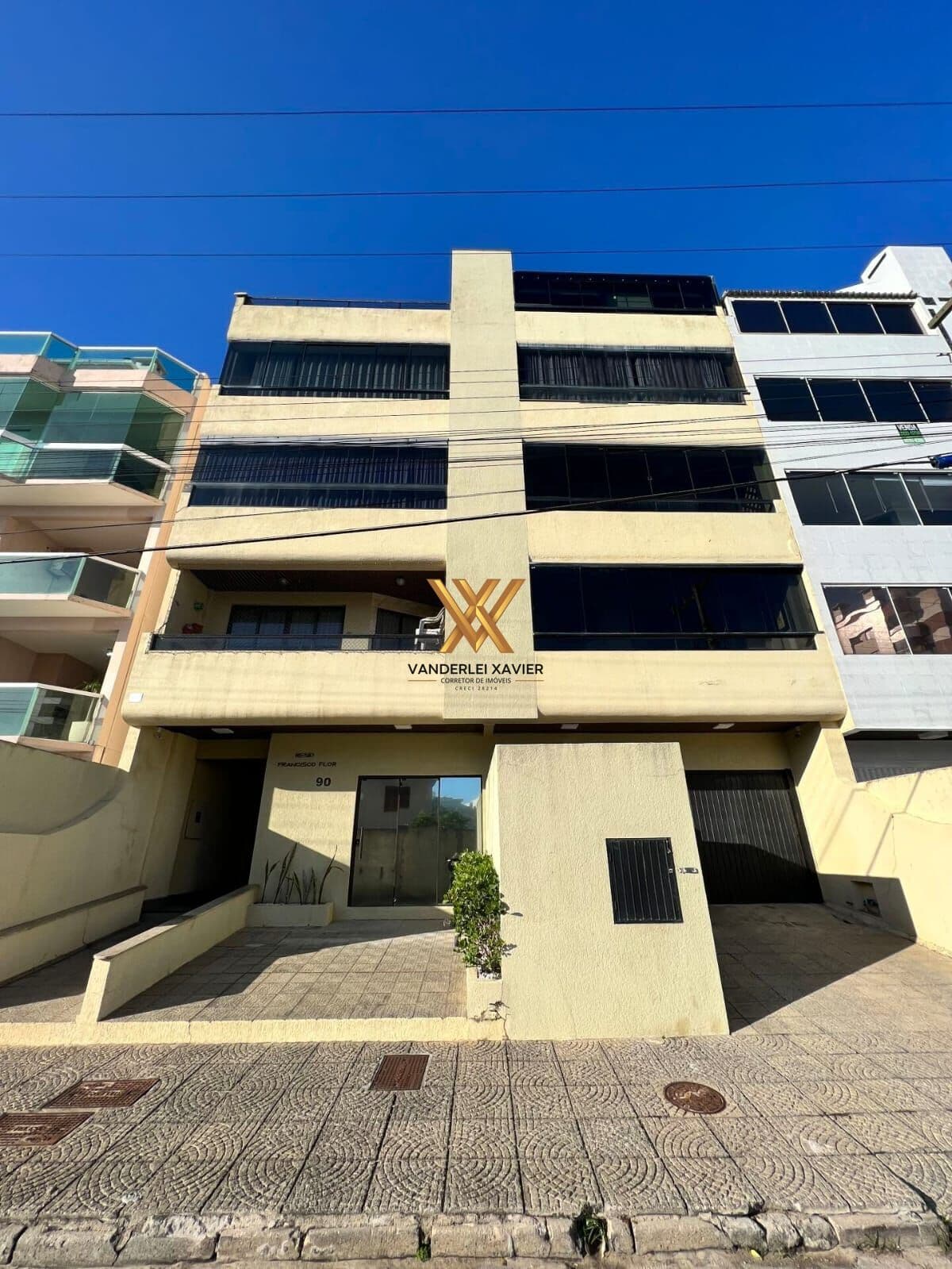 Apartamento Mobiliado com Vista Permanente para o Mar – Laguna/SC