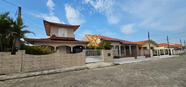Casa dos Sonhos em Laguna – Bairro Magalhães