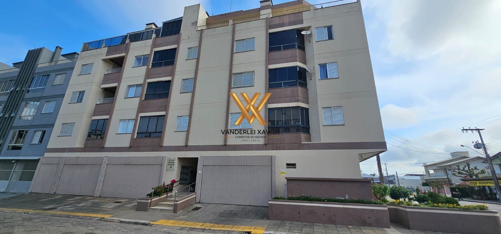 Apartamento locação temporada Laguna / sc
