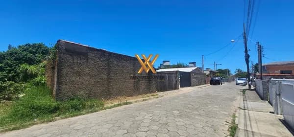 Terreno à Venda com escritura no Bairro Portinho