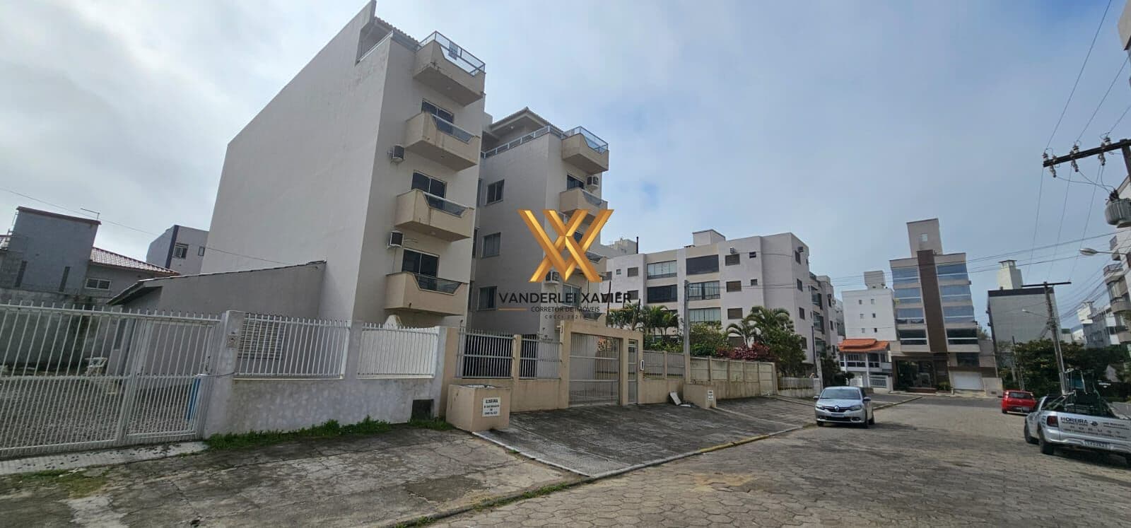 APARTAMENTO DISPONÍVEL ´PARA TEMPRORA LAGUNA/SC