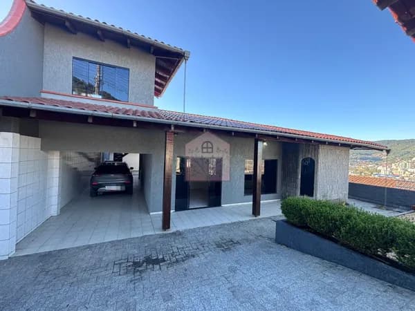 Casa em Rio do Sul - Canta Galo