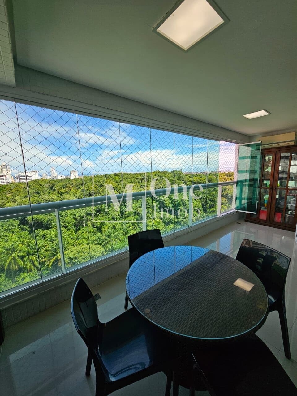 Apartamento em Salvador - Pituba