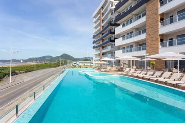 Apartamento em Navegantes - São Pedro