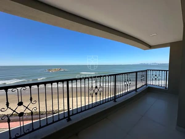 Apartamento em Navegantes - Gravatá