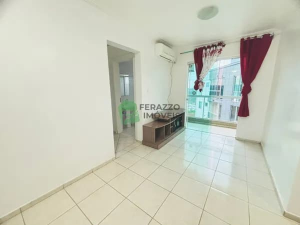 Apartamento semi mobiliado a venda.