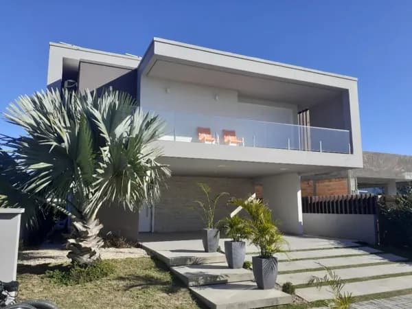 Casa com 3 dormitórios à venda, 350 m² por R$ 2.950.000 - Condomínio Rosa Internacional - Praia do Rosa - Garopaba/SC