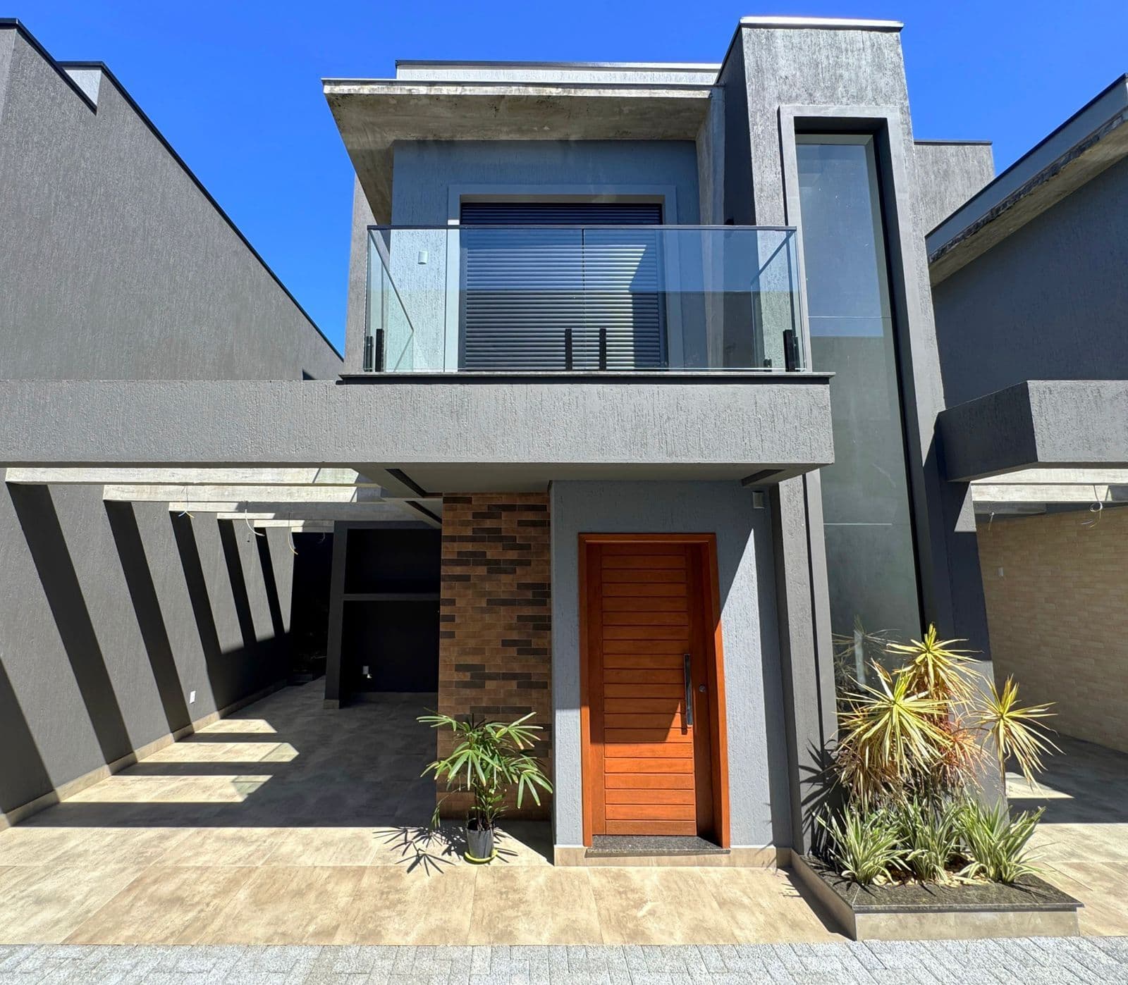 RESIDENCIAL BROADWAY – GAROPABA/SC - Conforto, estilo e funcionalidade no coração da cidade