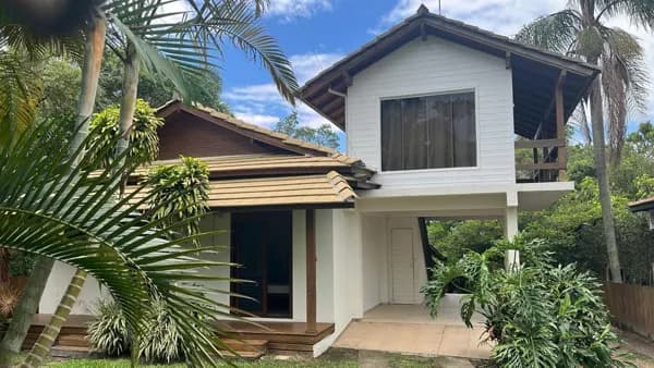 Casa à venda na Lagoa da Ibiraquera – Conforto, vista e contato com a natureza