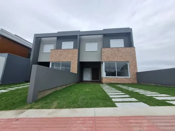Casa com 3 dormitórios à venda, 146 m² por R$ 1.450.000,00 - Centro - Garopaba/SC