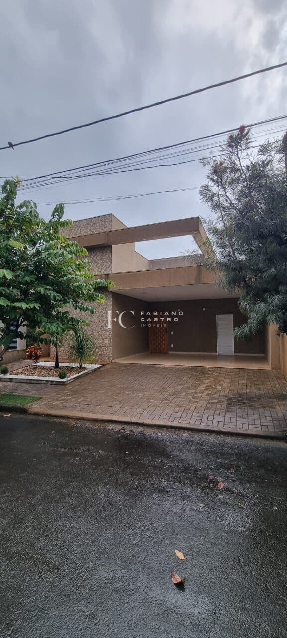 Linda Casa À VENDA no Condomínio Residencial Maza!!