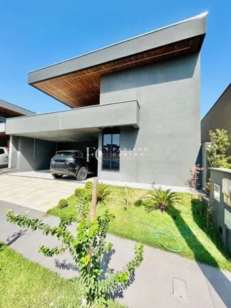 Excelente Casa à VENDA no Condomínio Village Damha lll