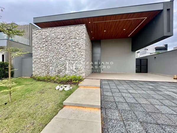 Linda CASA à VENDA no Condomínio Alphaville I – Ribeirão Preto!!