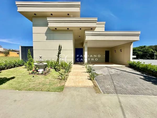 Casa INCRÍVEL à VENDA no Condomínio Terra Vista!!