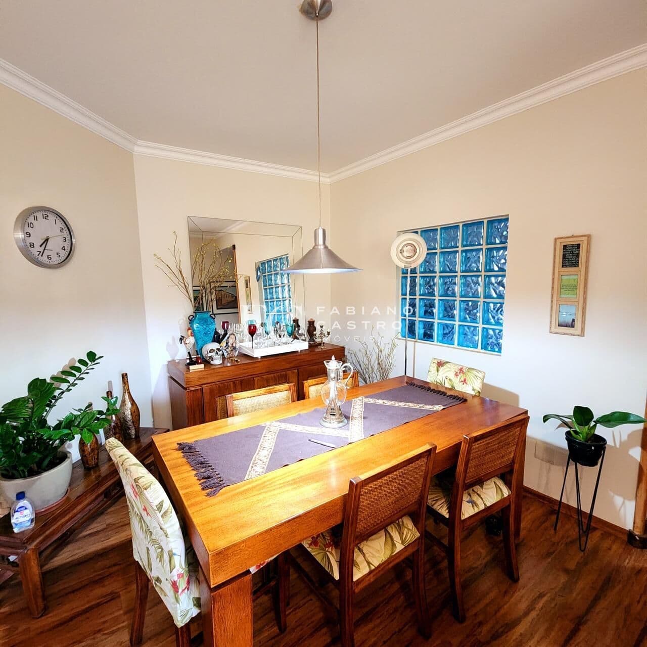 Vende-se apartamento no Edifício Merit Rio Branco!!!