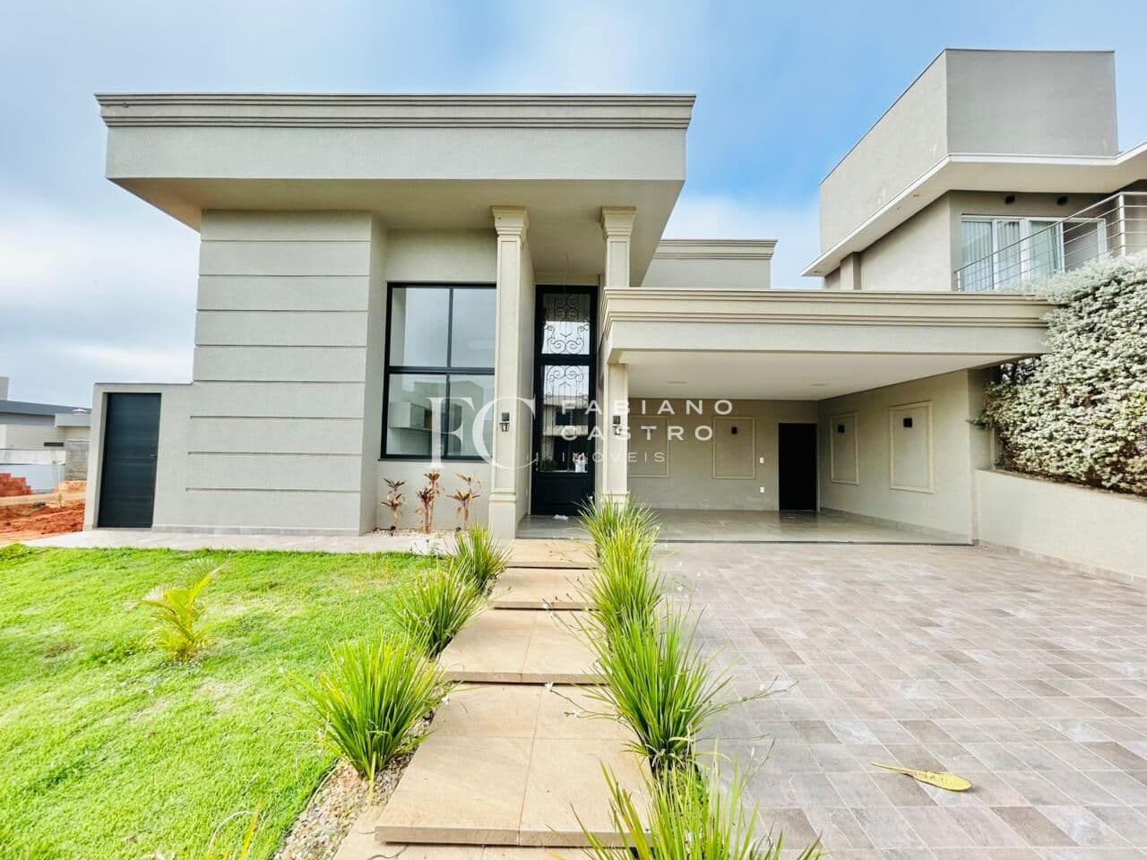 Linda CASA à VENDA no Buona Vita!!!