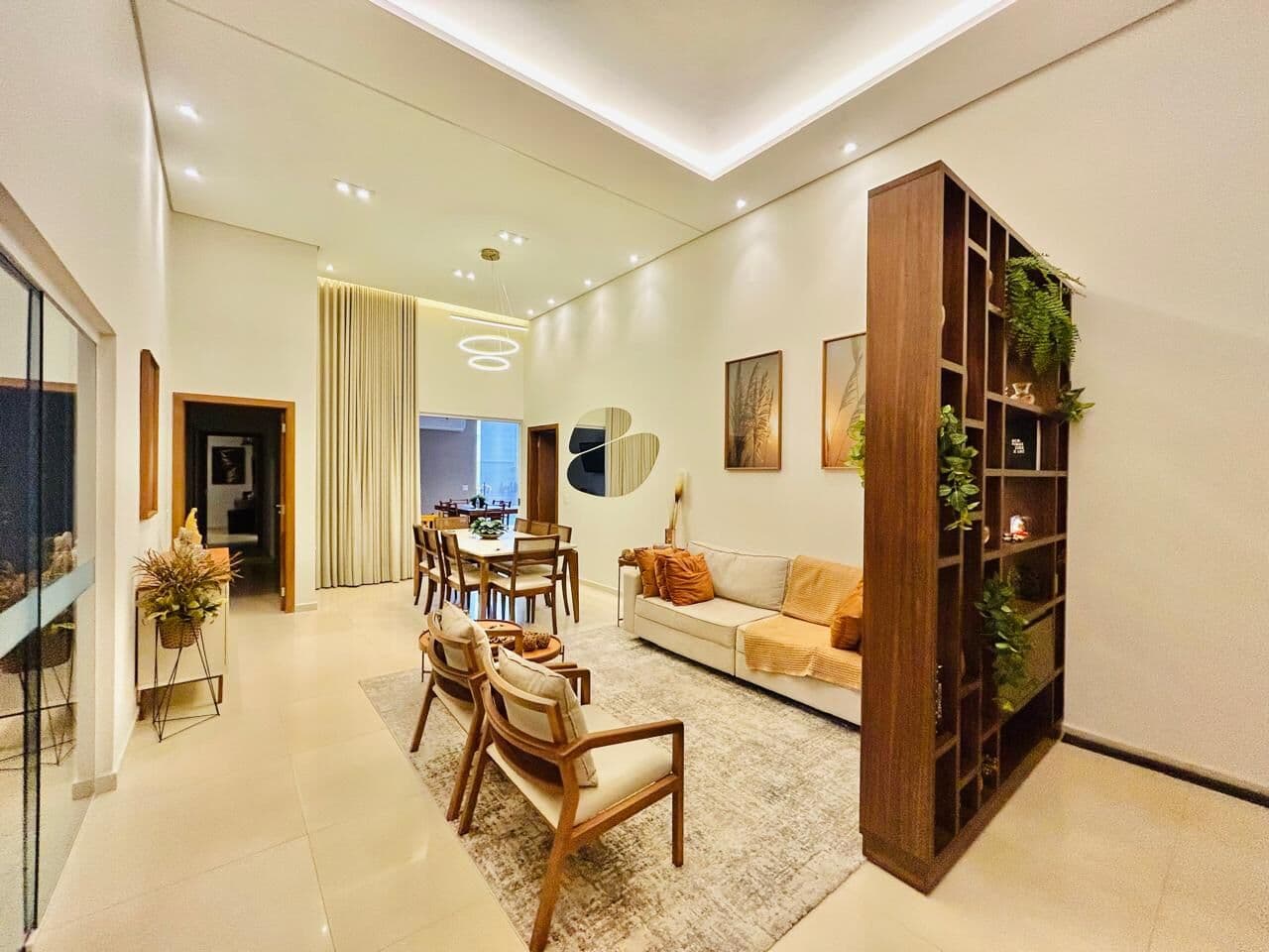 Linda CASA à VENDA no Condomínio GAIVOTA II!!