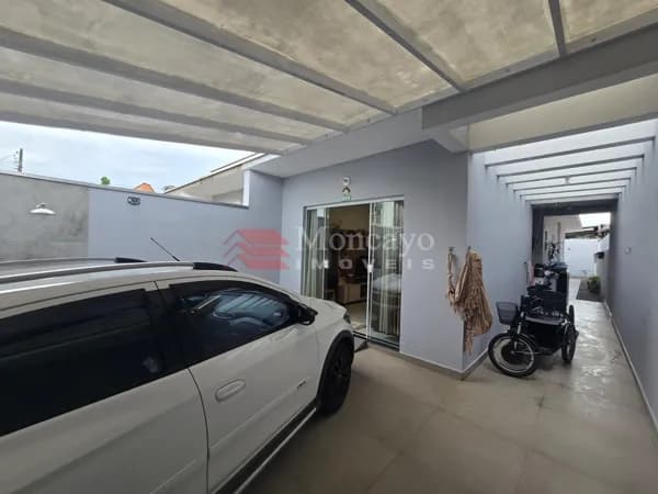 Casa com 2 quartos no Morro do Algodão para venda.