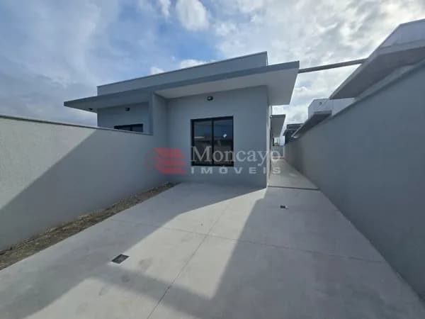 Casa nova com 3 quartos no Recanto do Sol.