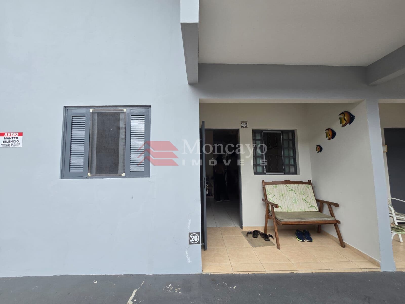 Casa em condomínio com 2 quartos para venda no Massaguaçu, Caraguatatuba - SP.