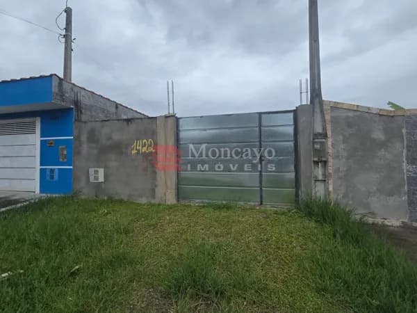 Casa tipo edícula para venda no Jardim Gaivotas.