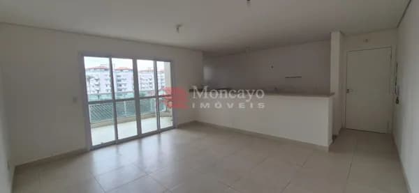Apartamento com 3 quartos à venda no Centro de Caraguatatuba.