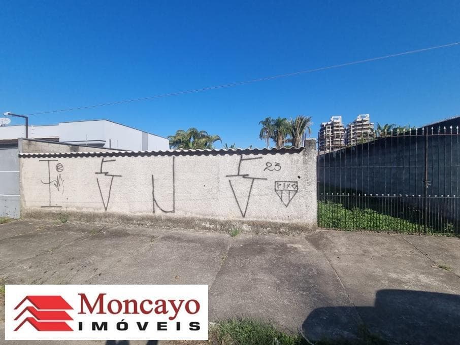 Terreno para venda próximo a praia no Porto Novo, Caraguatatuba - SP.