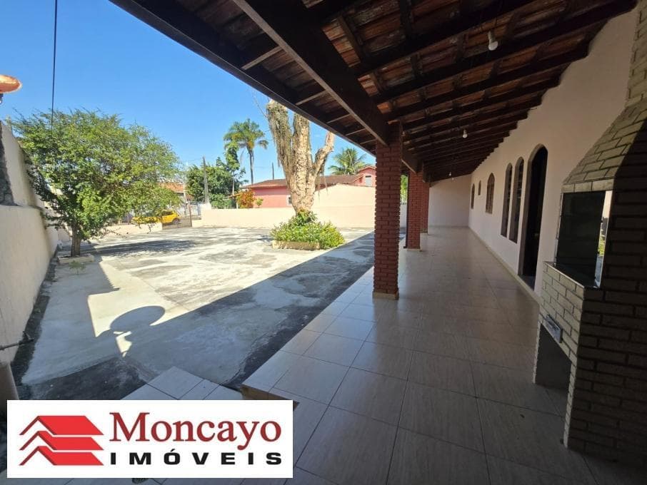 Casa tipo edícula para venda no Poiares, Caraguatatuba