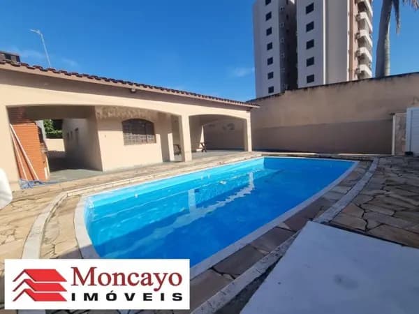 Casa para venda quase pé na areia com piscina na Martim de Sá, Caraguatatuba