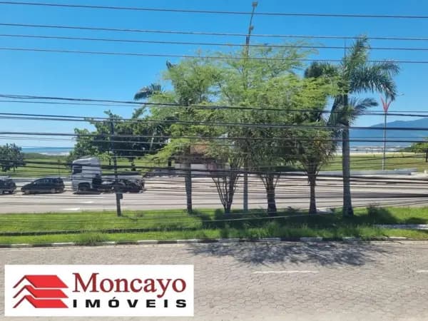 Casa frente mar para venda no Jardim Aruan, Caraguatatuba