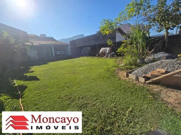 Edícula para venda no Jardim Gaivotas, Caraguatatuba