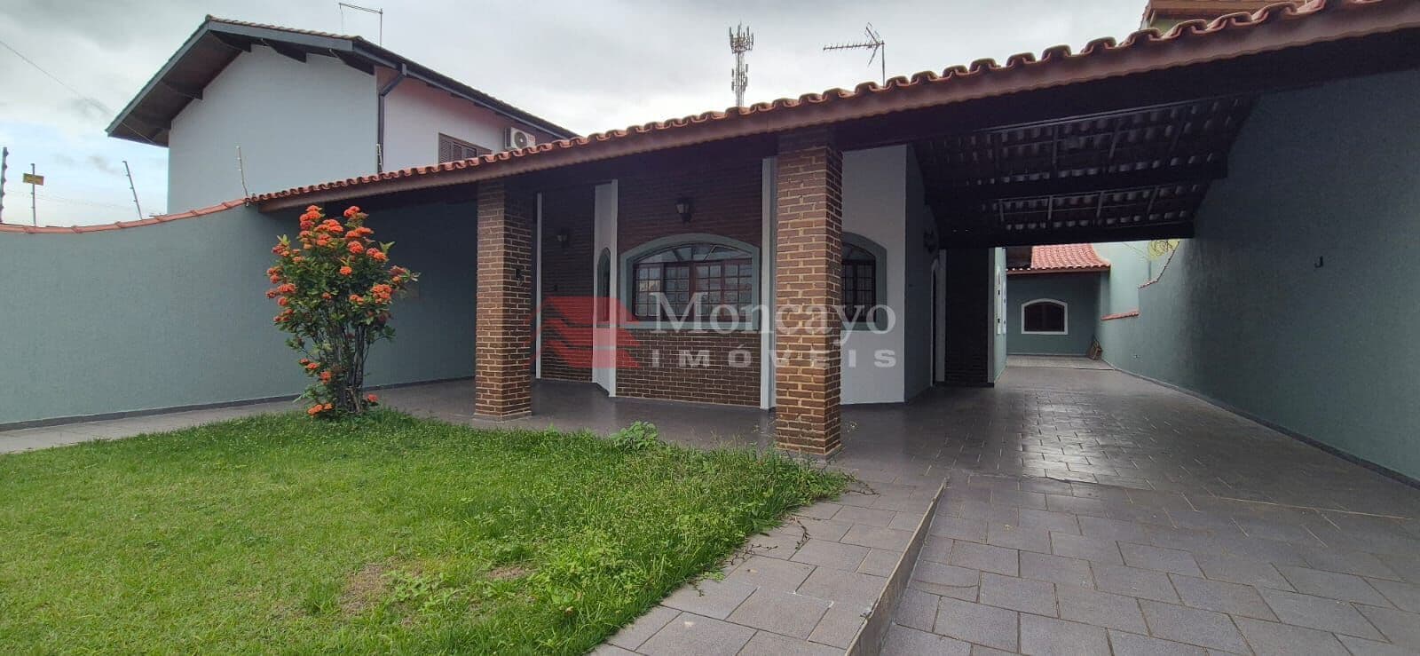 Casa com 3 quartos para venda no Morro do Algodão, Caraguatatuba.