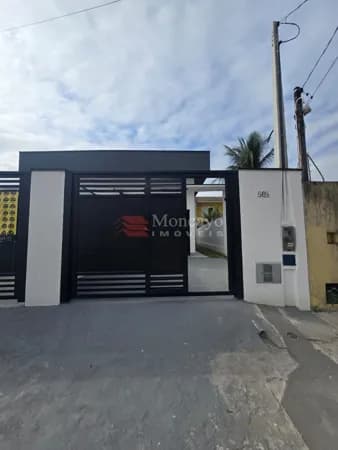 Casa nova com 2 quartos para venda no Golfinho, Caraguatatuba - SP.