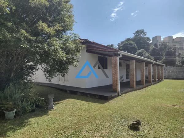 CASA TÉRREA À VENDA – JD. PAULISTA | ATIBAIA