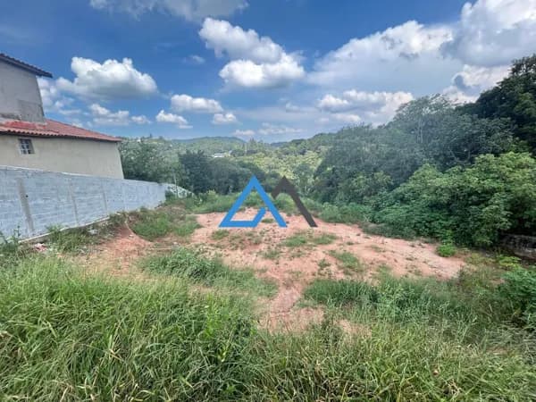 Terreno à venda no valor de R$ 240 mil em Mairiporã-SP