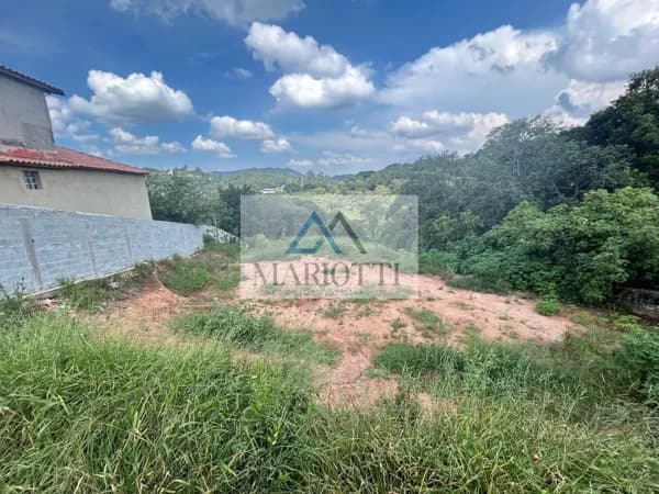 Terreno à venda no valor de R$ 240 mil em Mairiporã-SP