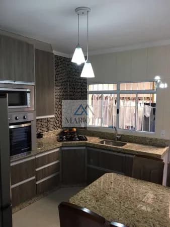 Sobrado para financiamento bancário em Bragança Paulista à Venda - Preço: R$ 395.000,00