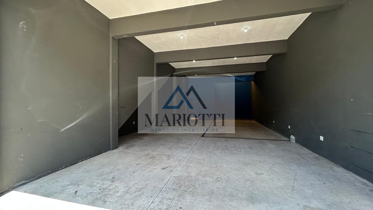 Salão comercial com 120 m², ideal para diversos tipos de atividades comerciais e de serviços. Laranjeiras - Caieiras/SP