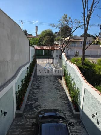 Sobrado com Piscina à Venda – 80m² Construídos em Terreno de 250m² | Campos de Atibaia – SP
