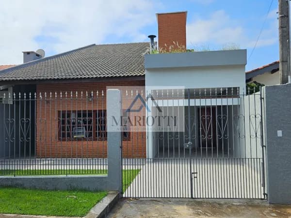 Casa em Atibaia – 6 Dormitórios, Edícula e Vista Pedra Grande- Atibaia/SP