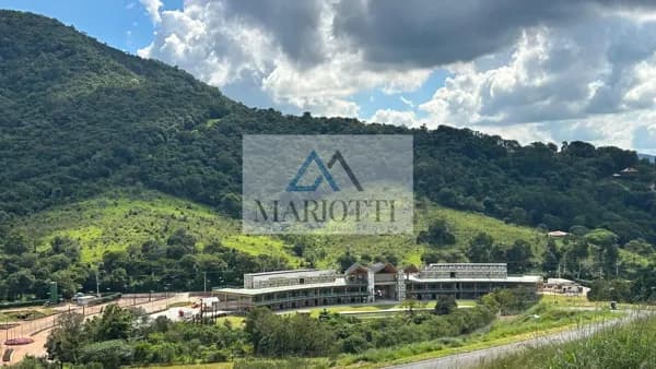 Terreno à Venda no Condomínio Lamis – Atibaia/SP | Vista Panorâmica para Área Verde