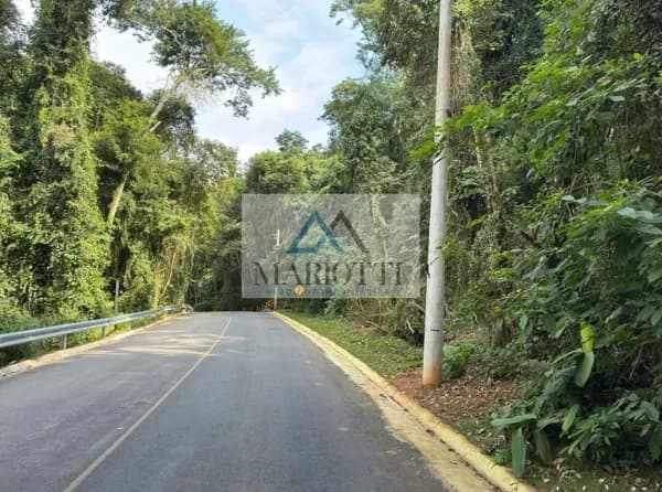 Terreno de 1.173m² à venda em Mairiporã - Caceia próximo à represa.