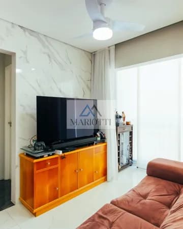 Apartamento à venda com 2 quartos, sacada envidraçada e ambientes integrados – Serpa, Caieiras/SP