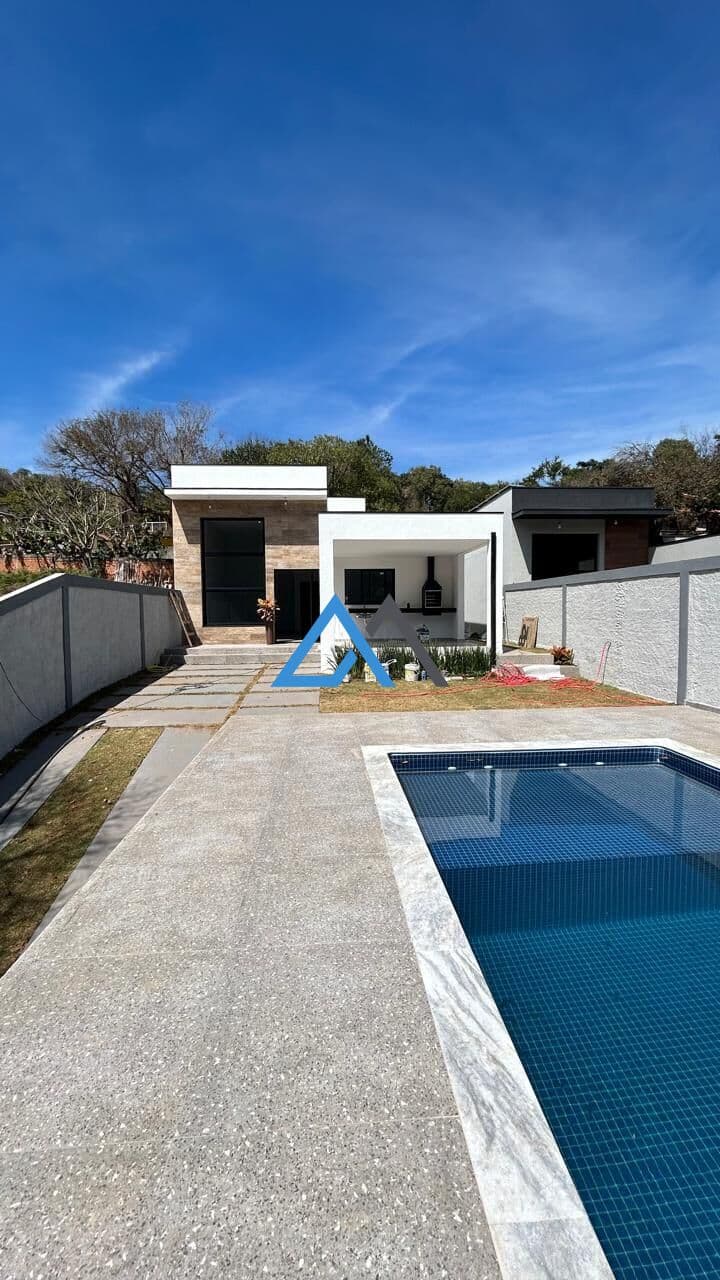 Casa de Campo em Mairiporã – Piscina e Vista para montanha