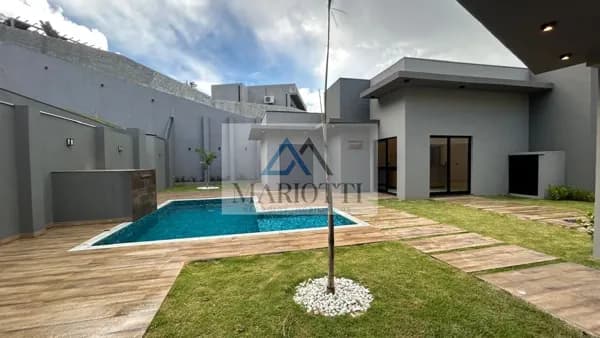 Casa Térrea de Alto Padrão com Piscina – Condomínio Quintas da Boa Vista Atibaia