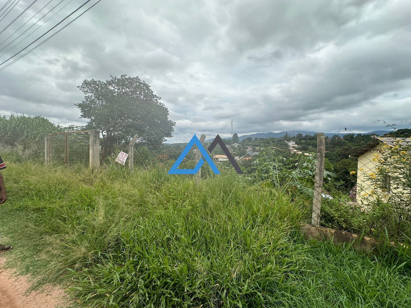 Terreno de 2.090 m² à Venda em Atibaia – Bairro Chácara Brasil – R$ 280.000