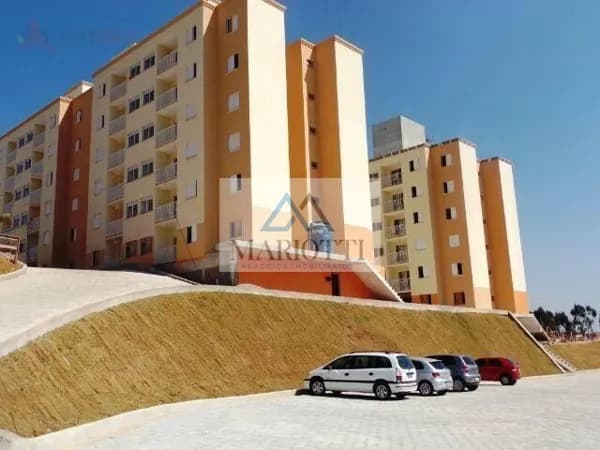 Apartamento à venda no Condomínio Laranjeiras Caieiras SP